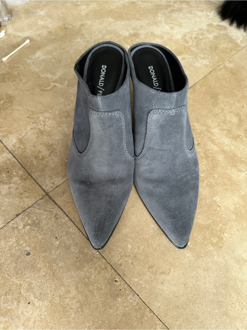 Donald Pliner Black Slip-On Shoe - Minimalist Everyday Style